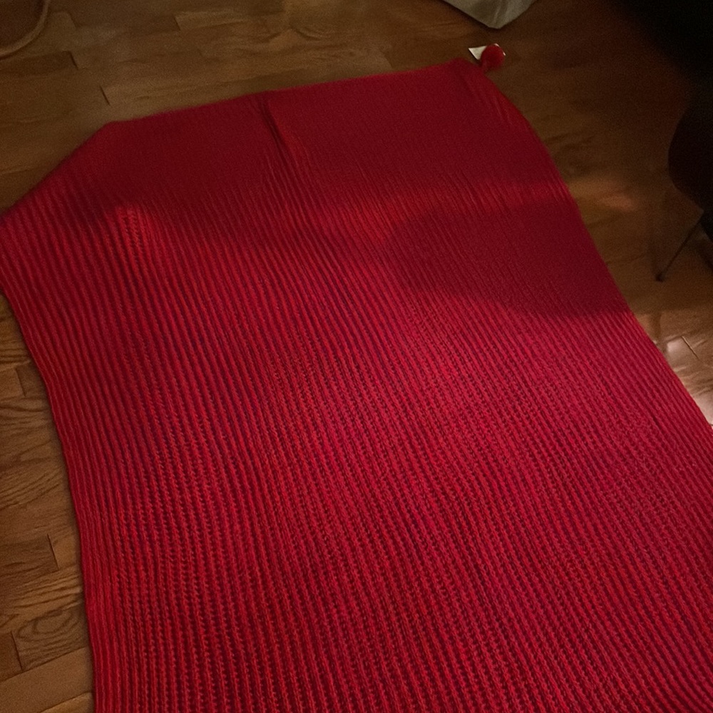 Wool Throw - Picture 4 of 5
